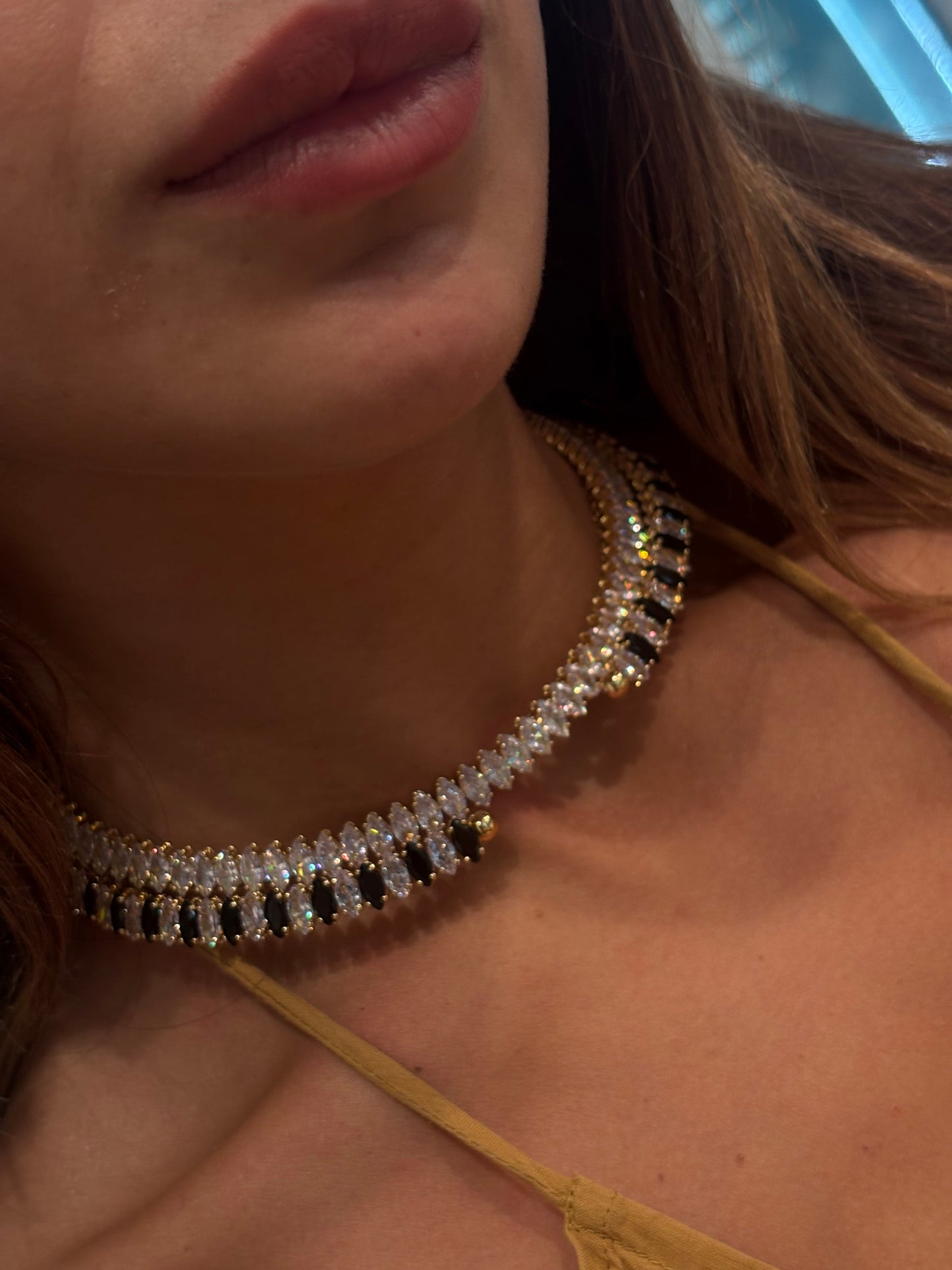 Collier COURONNE 4 COULEURS