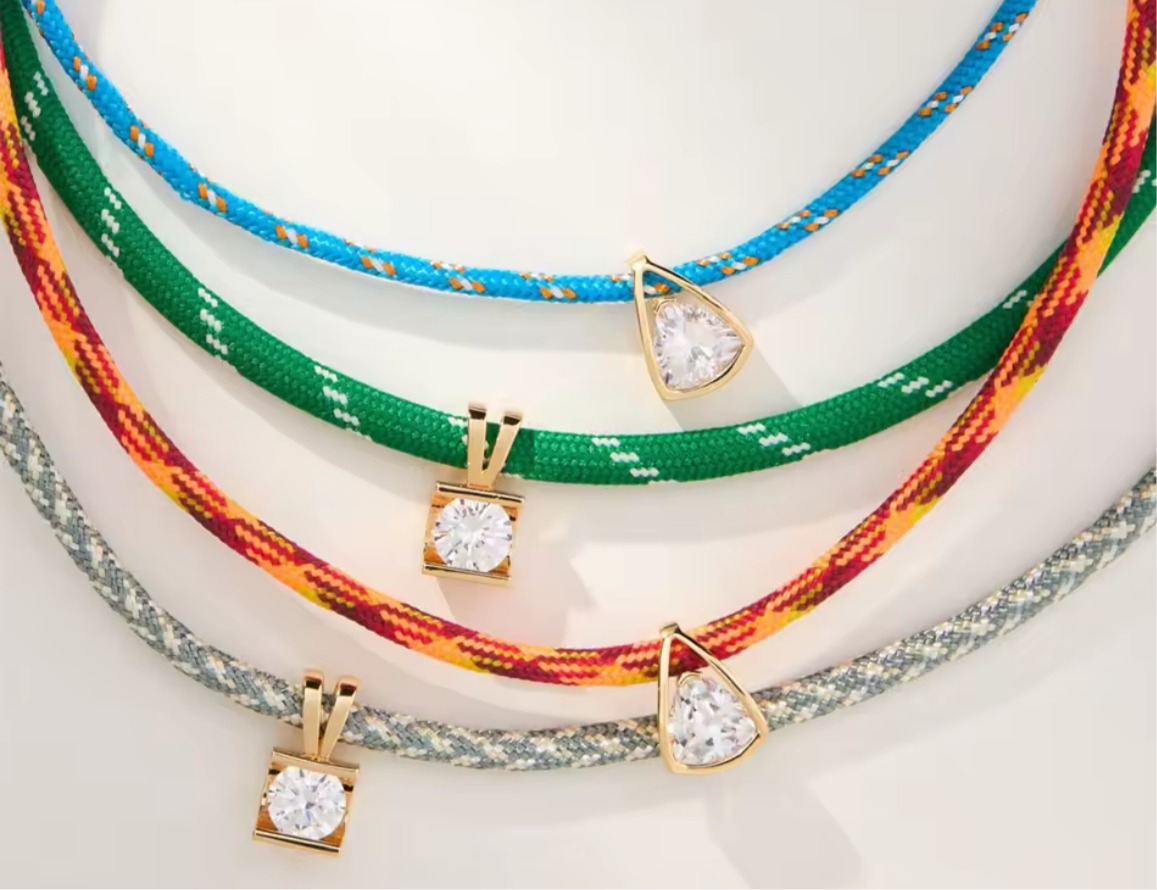 Collier COOL GIRL ( pré commande )