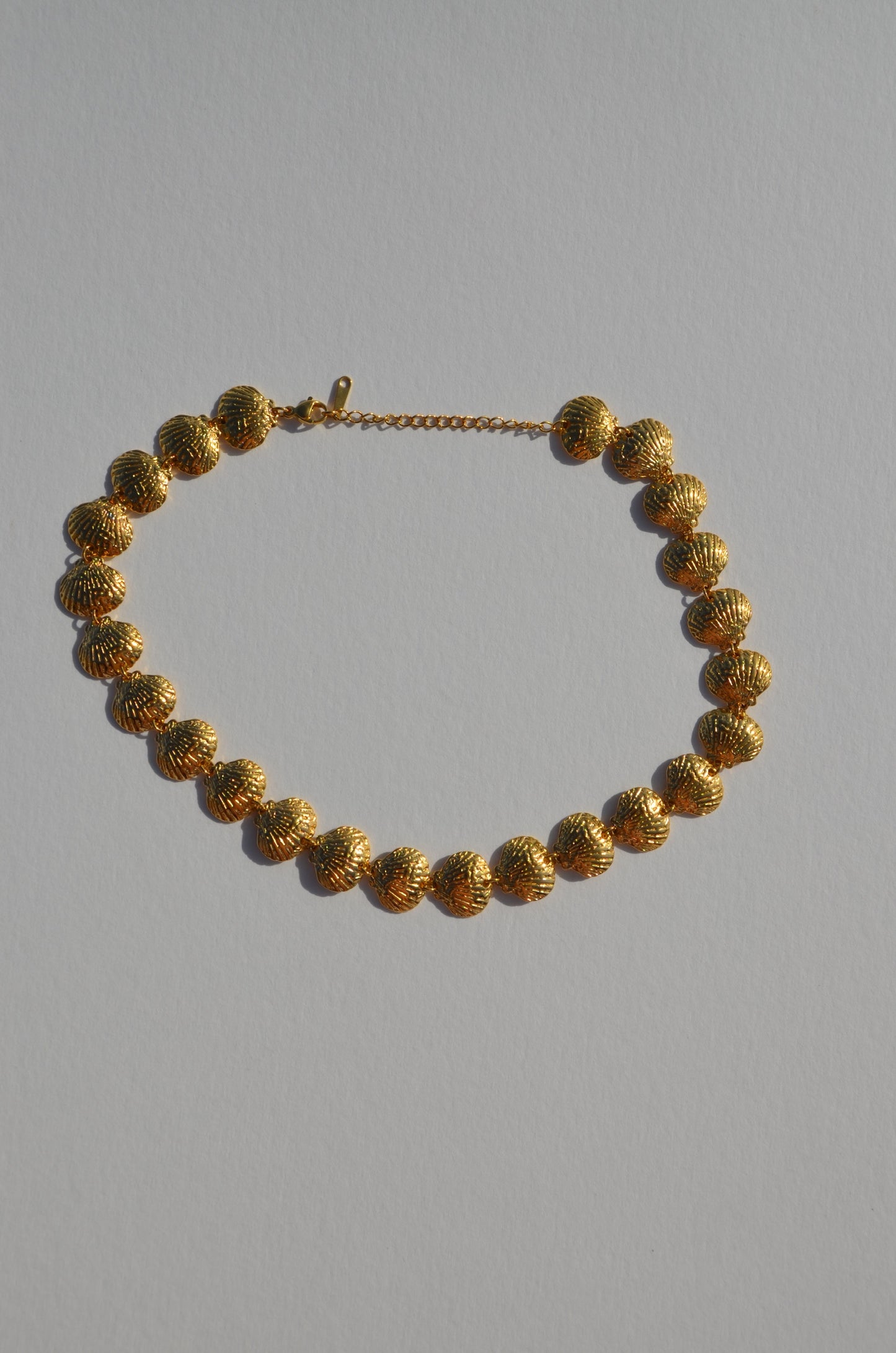 Collier coquille d’or
