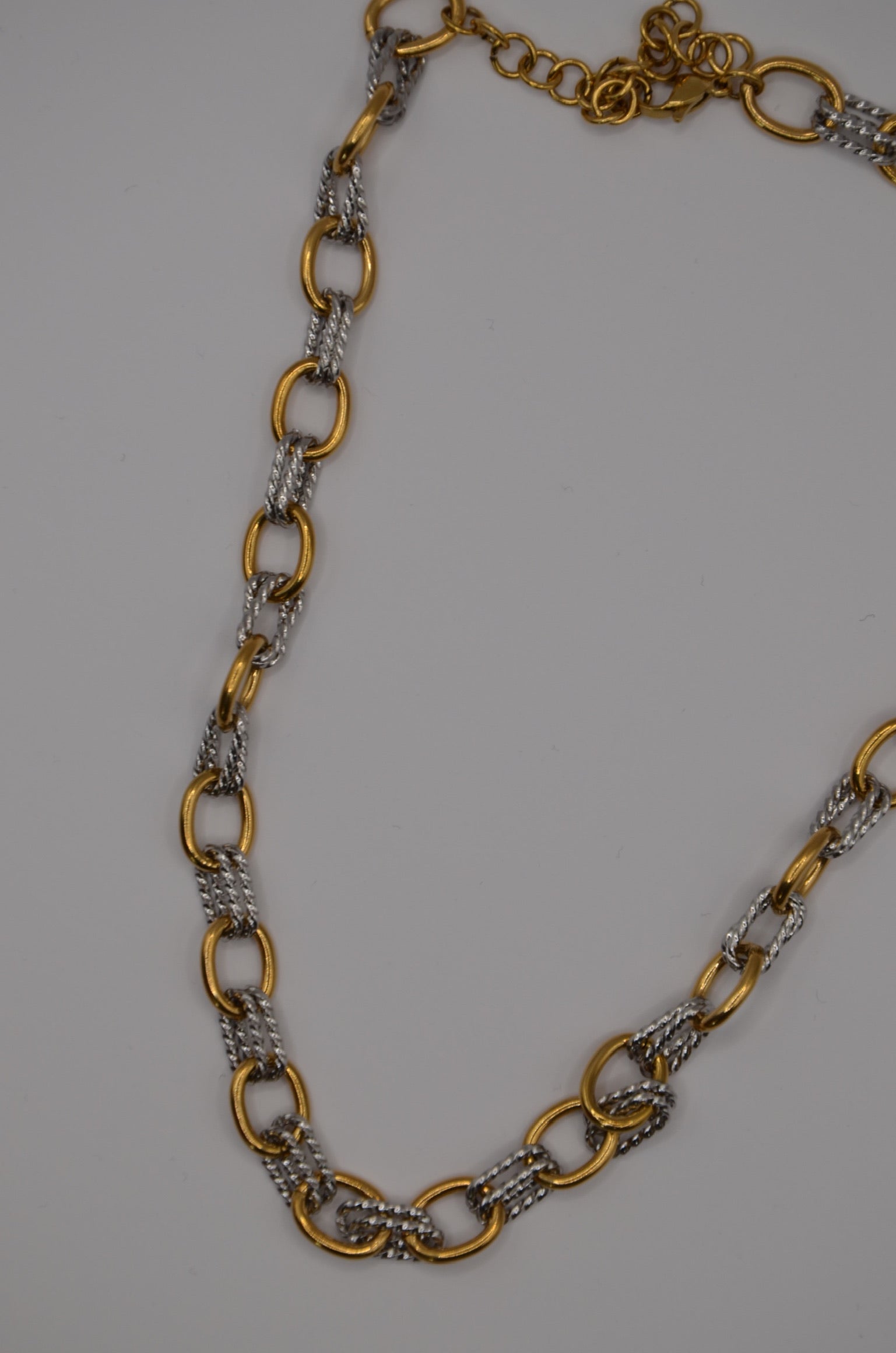 Collier d’or&d’argent 32€