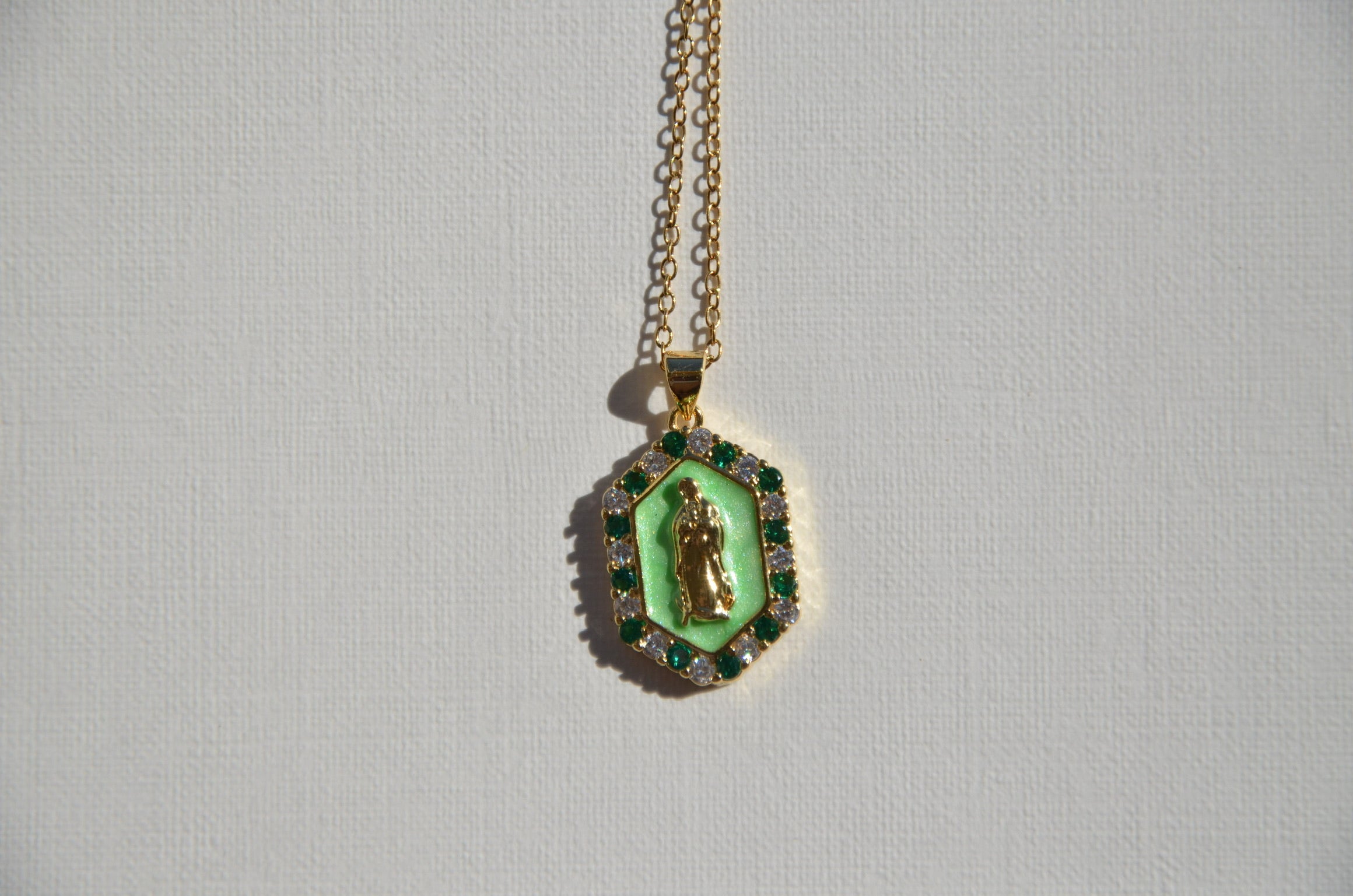 Tes vierges IMPÉRIALES