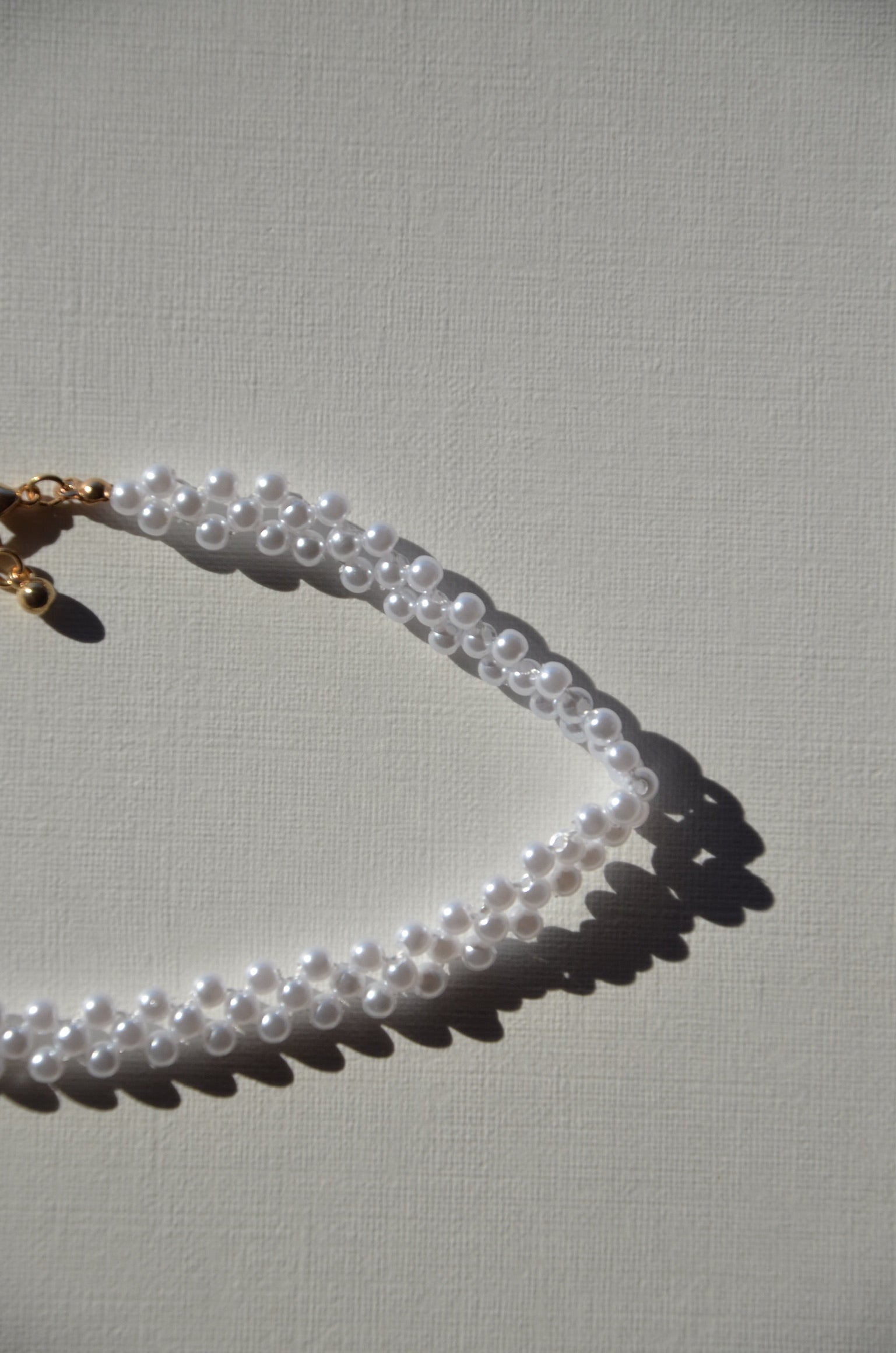 Collier ras de cou petites perles