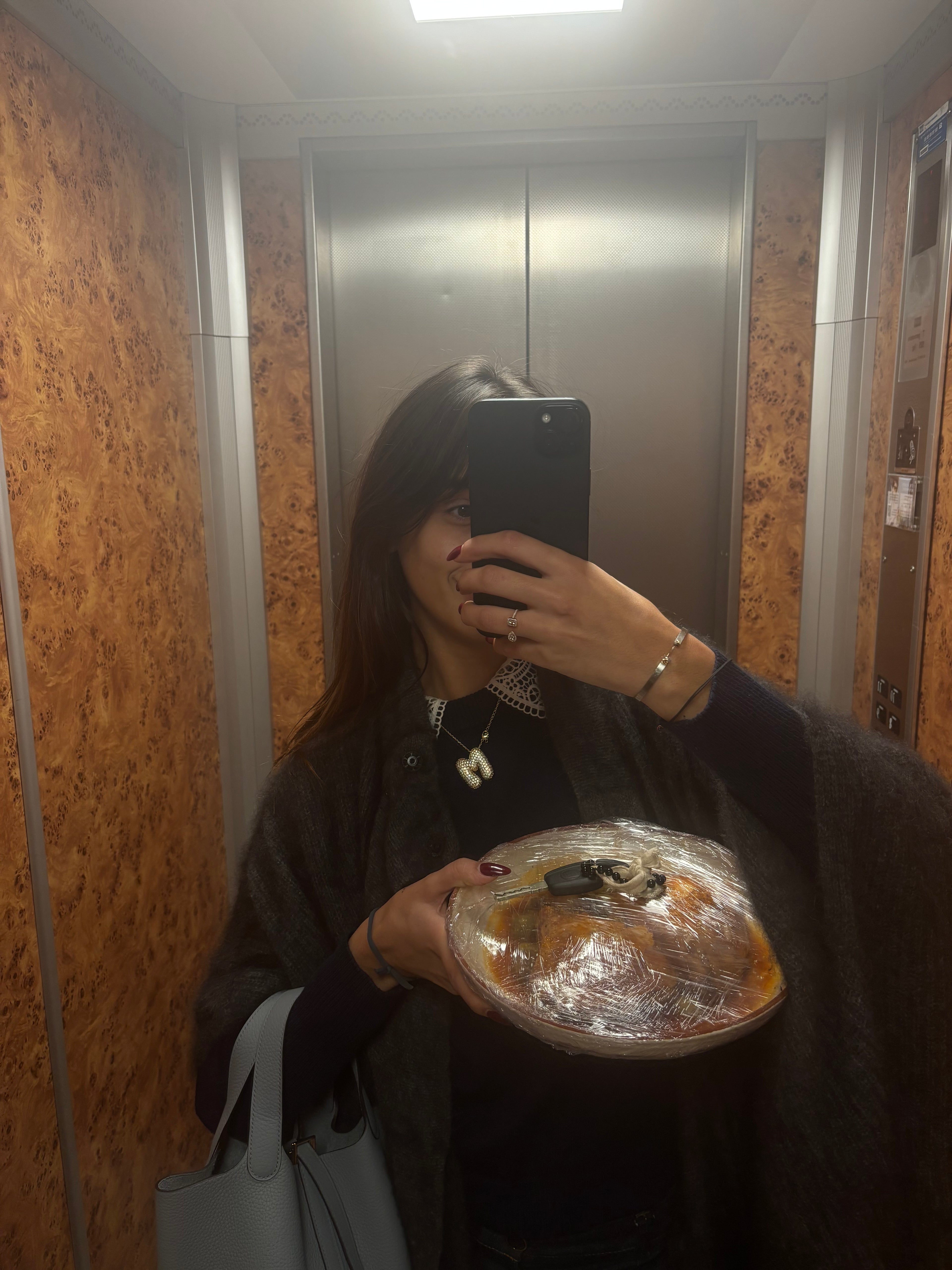 Collier lettres bulles blanc ou or