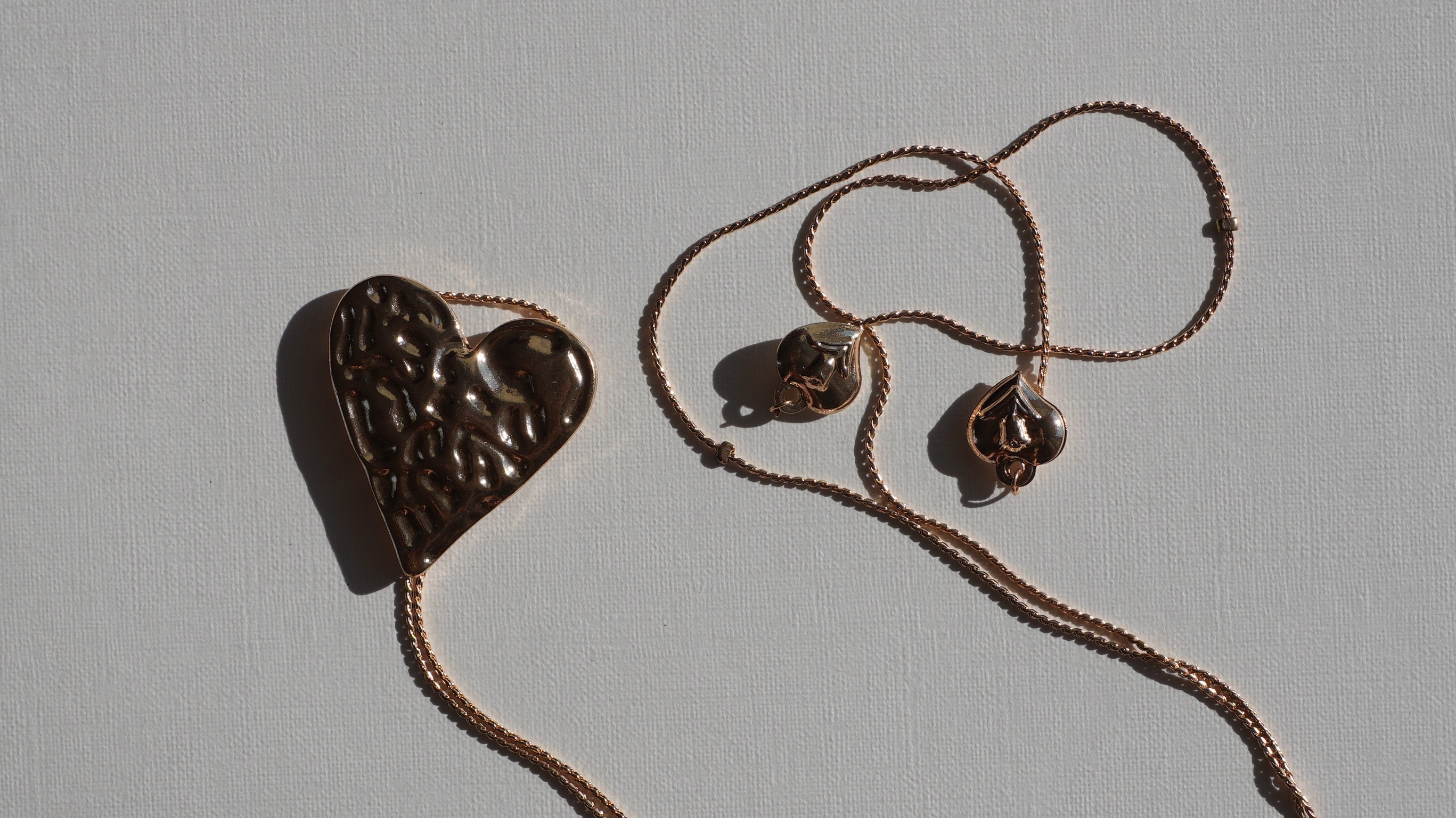 Sautoir cœur d’or