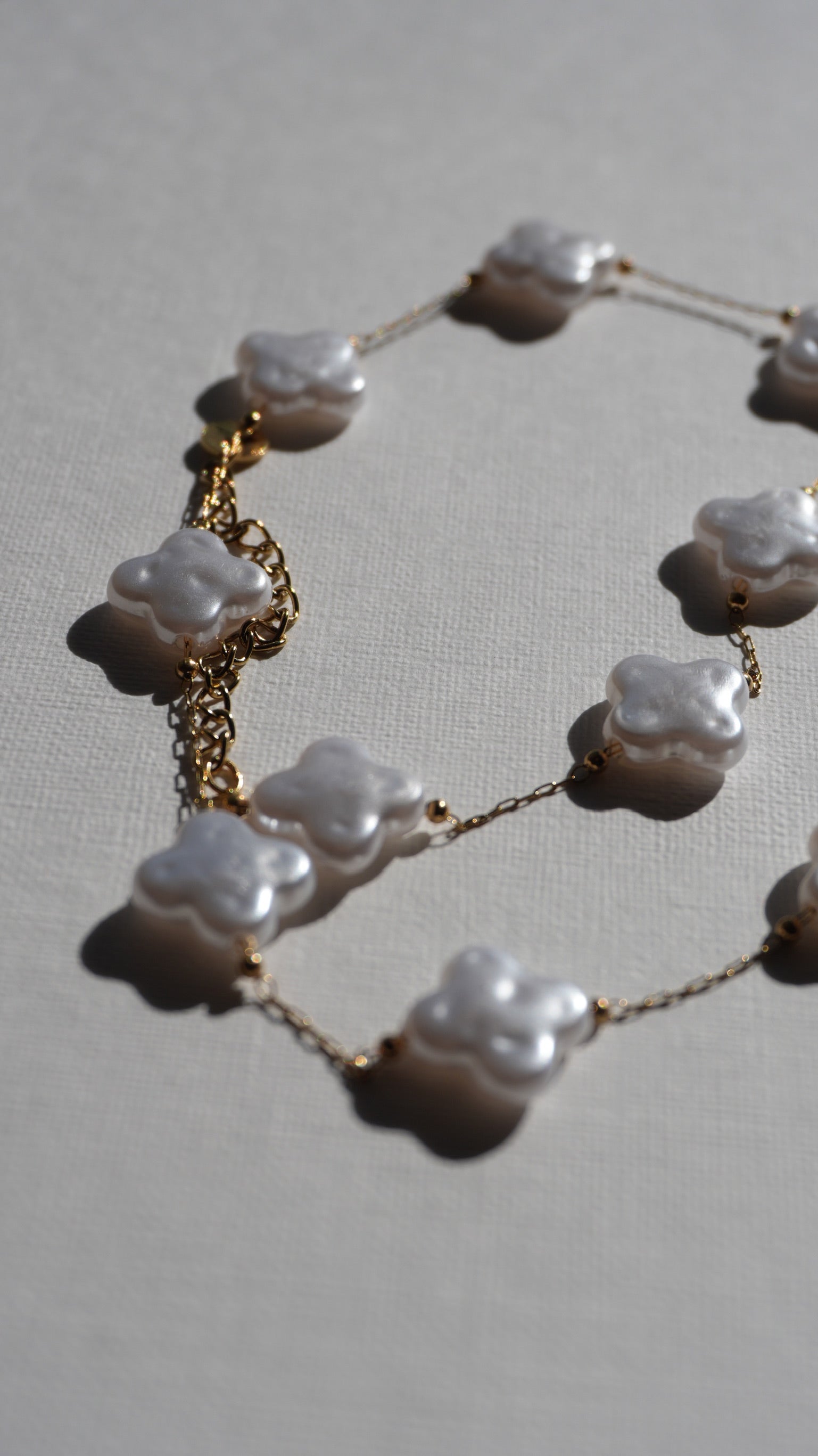 Collier nacré trèfle