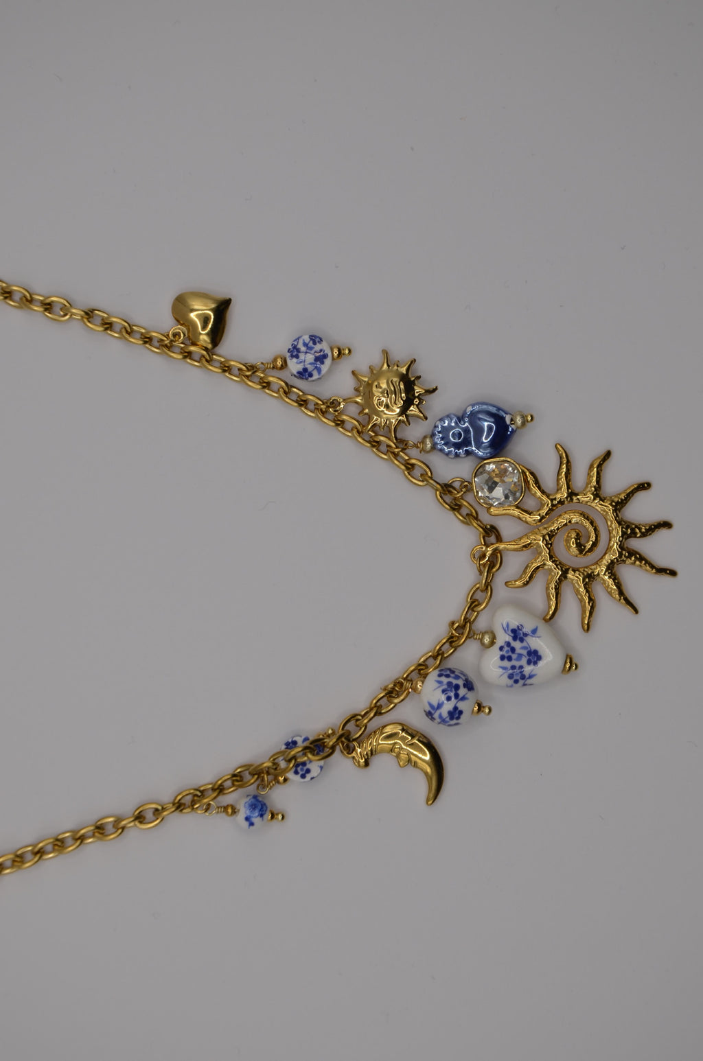 Collier EMLA 30€