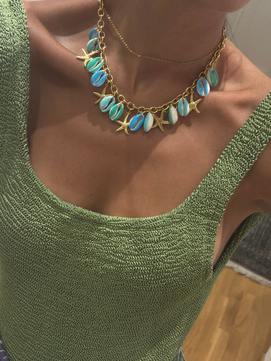 Collier coquilles bleues