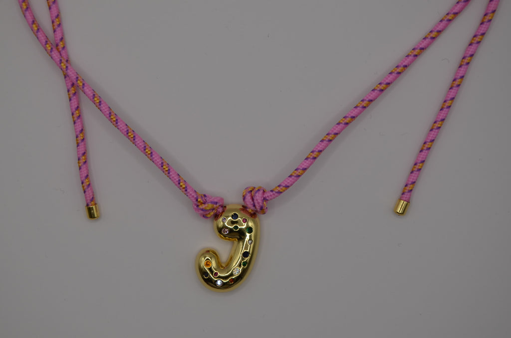 Collier cordon lettre