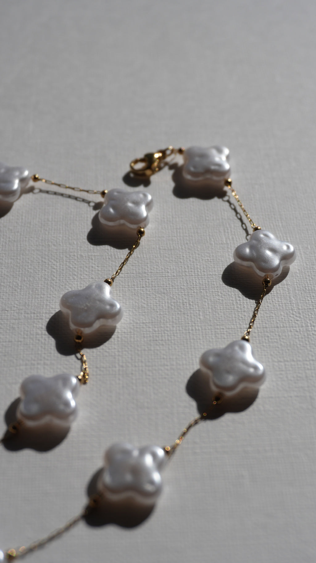 Collier nacré trèfle