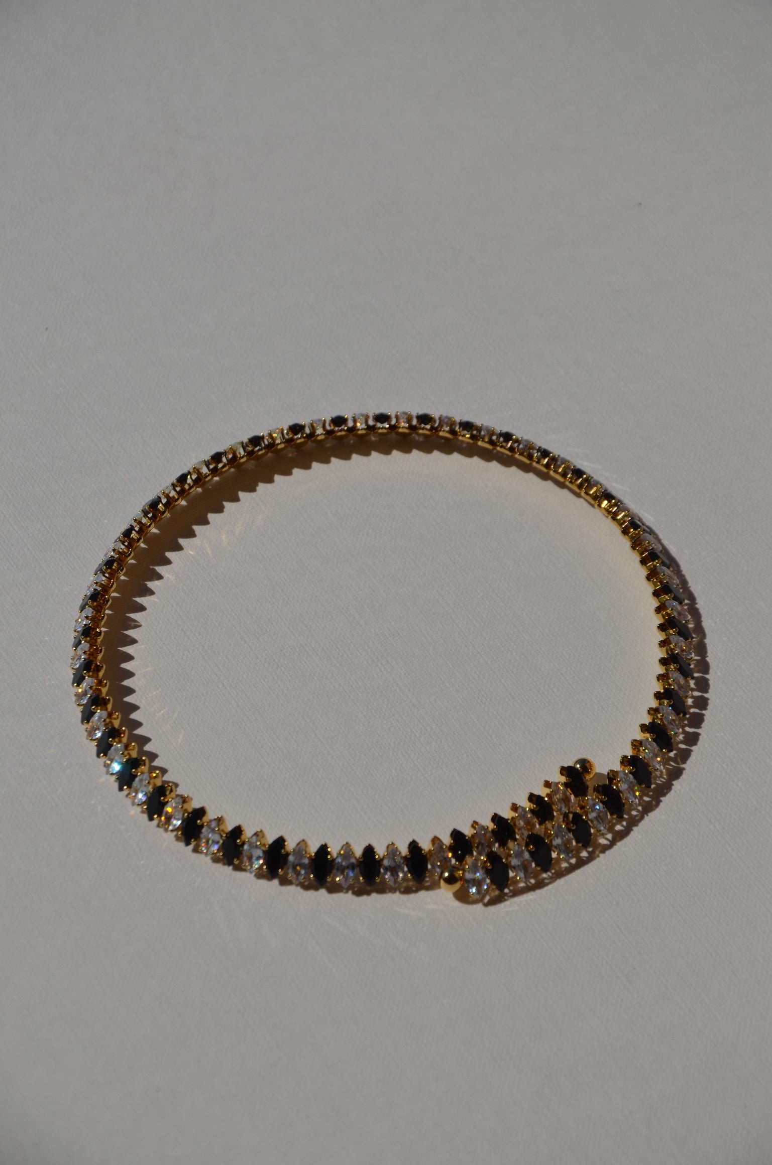 Colliers Couronnes ( 4 couleurs )