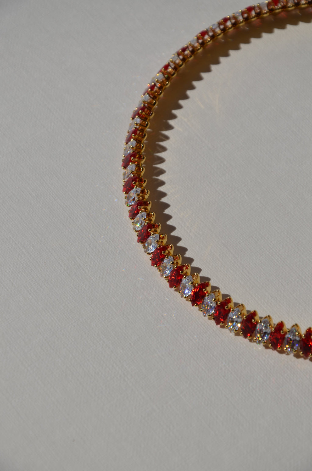 Colliers Couronnes ( 4 couleurs )