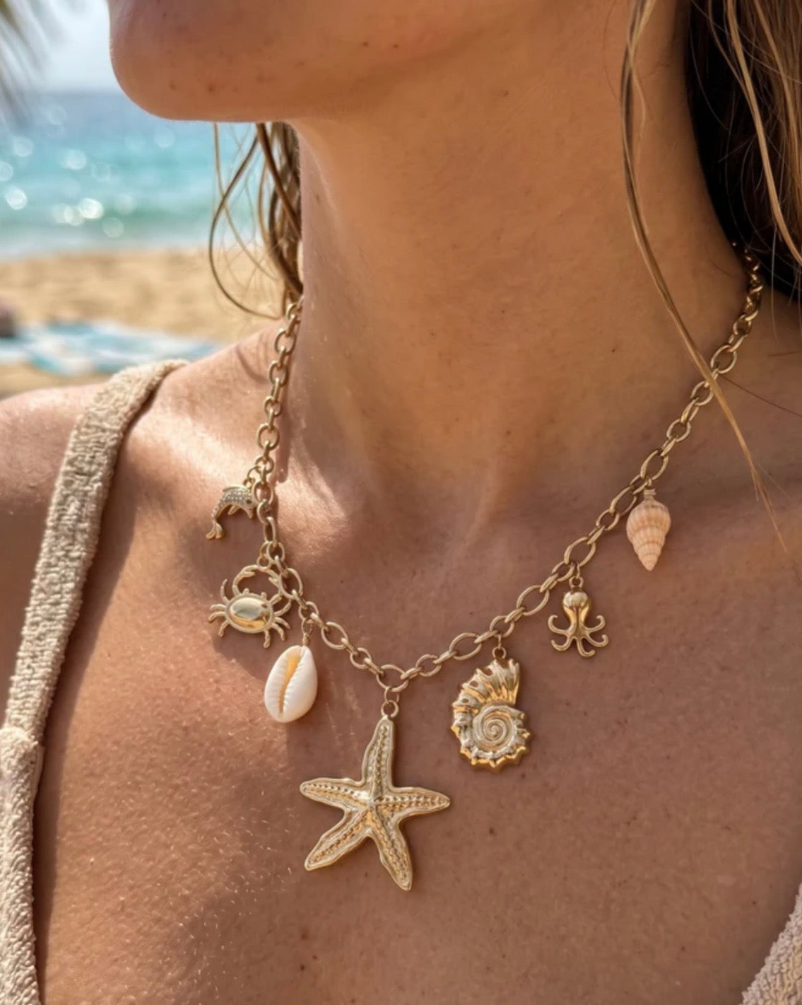 Collier Ester