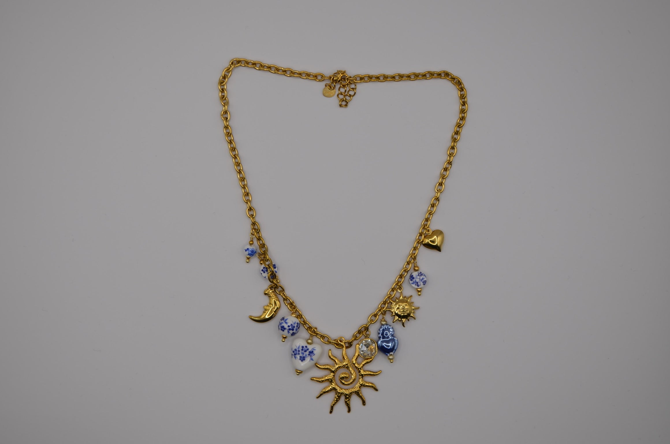 Collier EMLA 30€