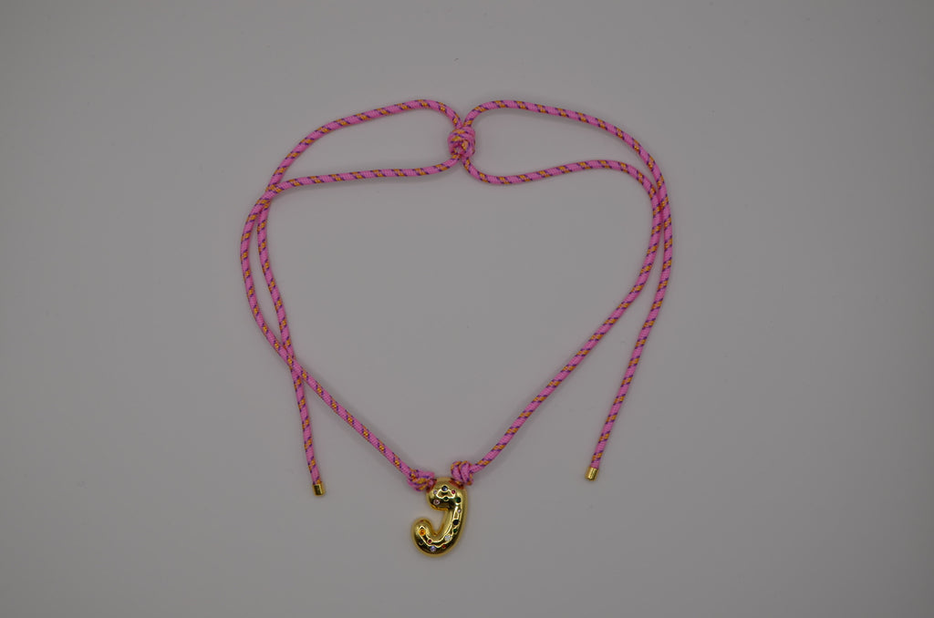 Collier cordon lettre