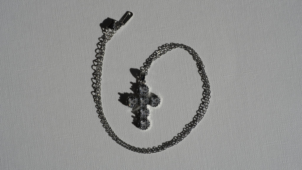 Croix d’éclat argent