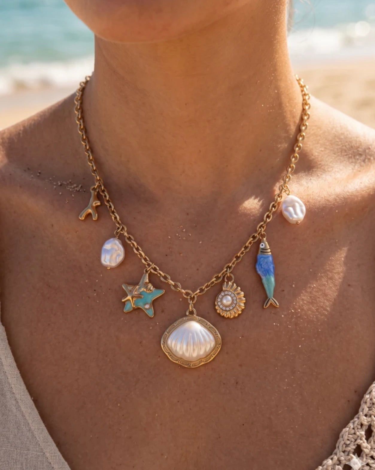 Collier Bluy